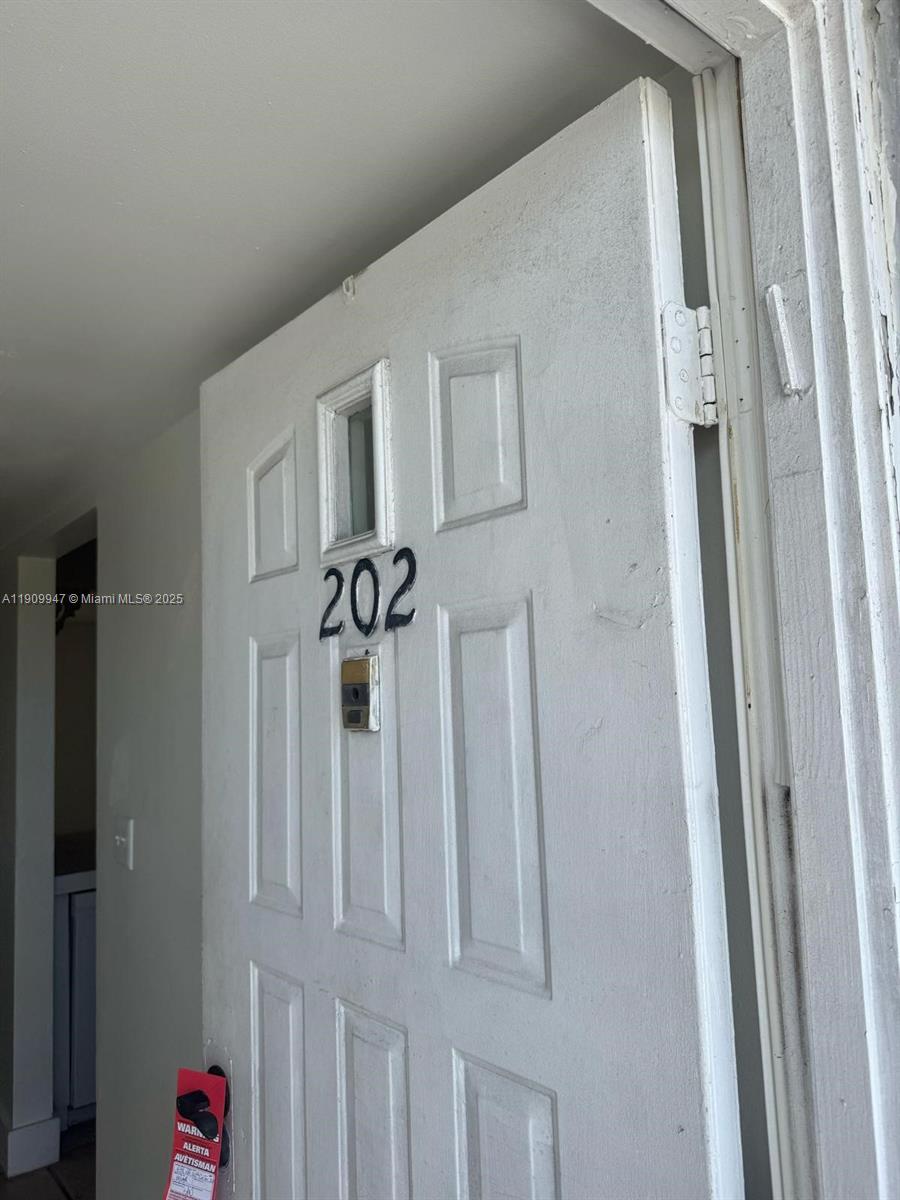 MONTEREY VILLAGE-TWO COND - Residential