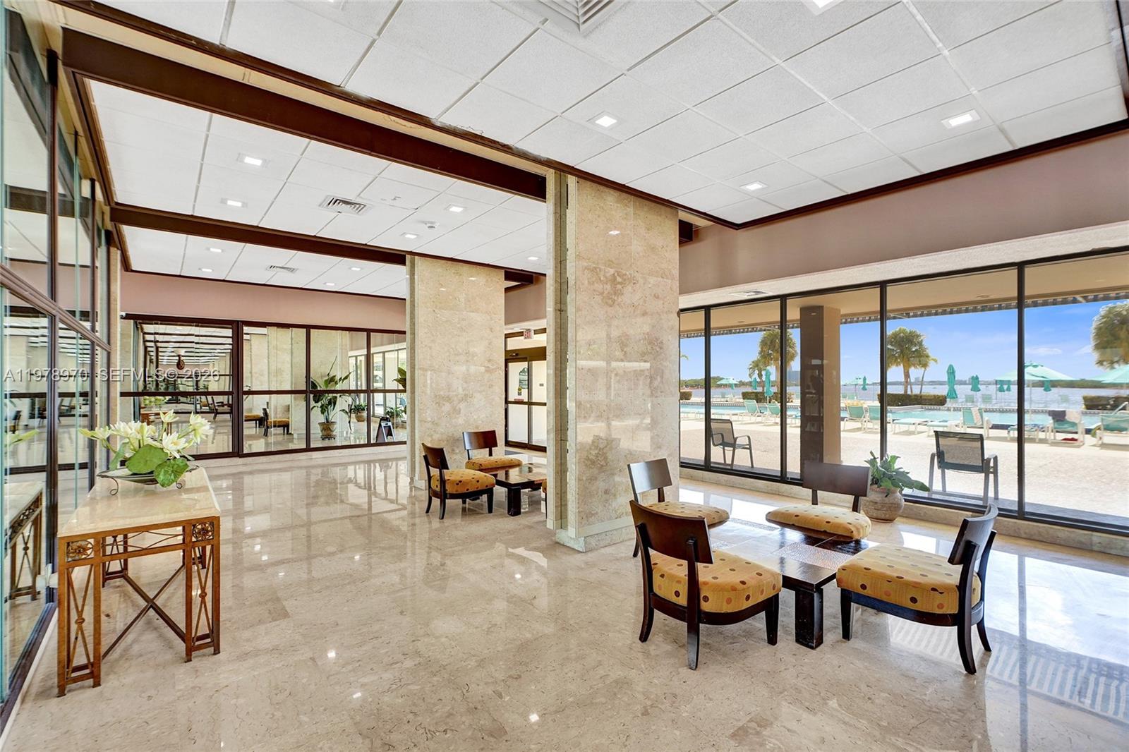 ARLEN HOUSE CONDO - Residential