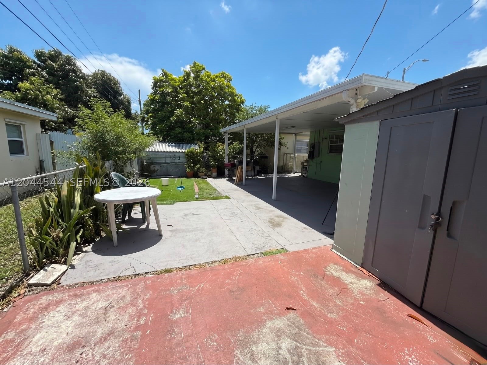 HIALEAH 54TH STREET ADDN - Residential Lease