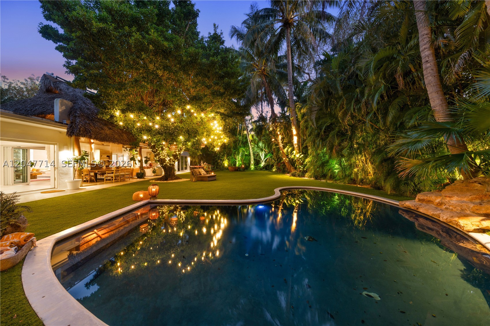 HOLIDAY COLONY - Residential