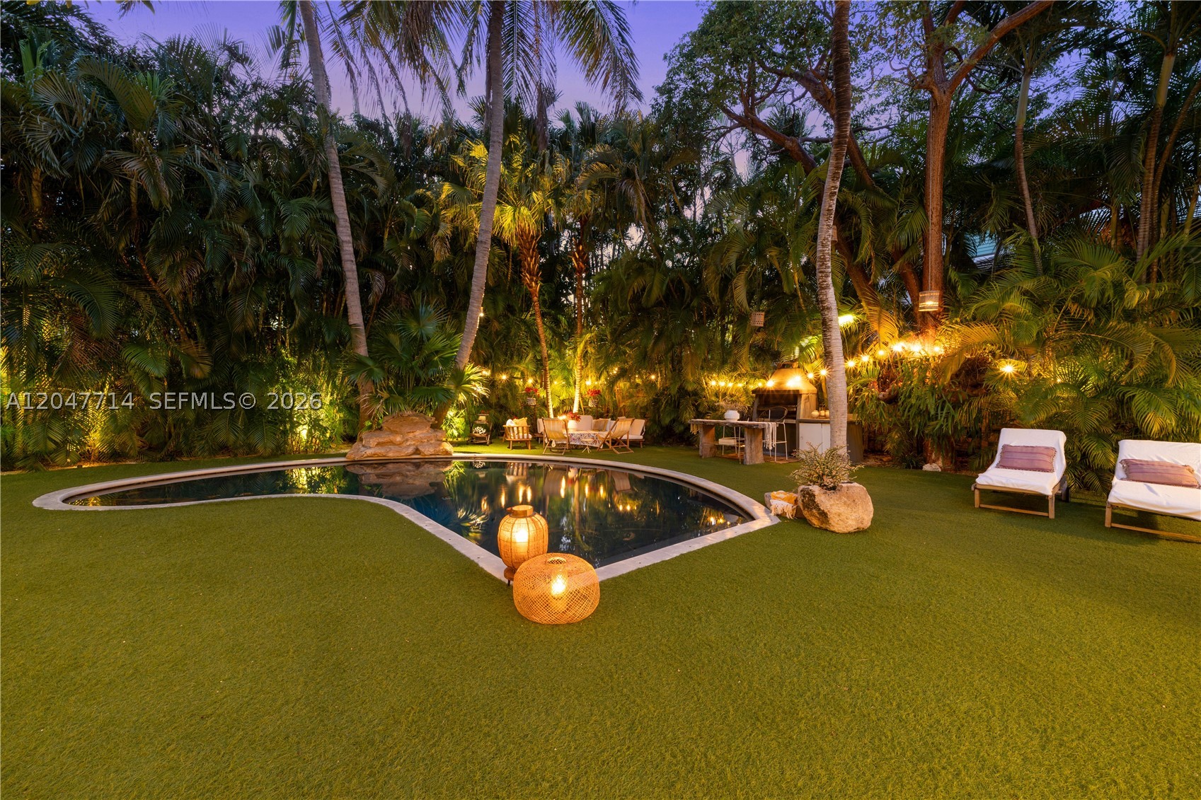HOLIDAY COLONY - Residential
