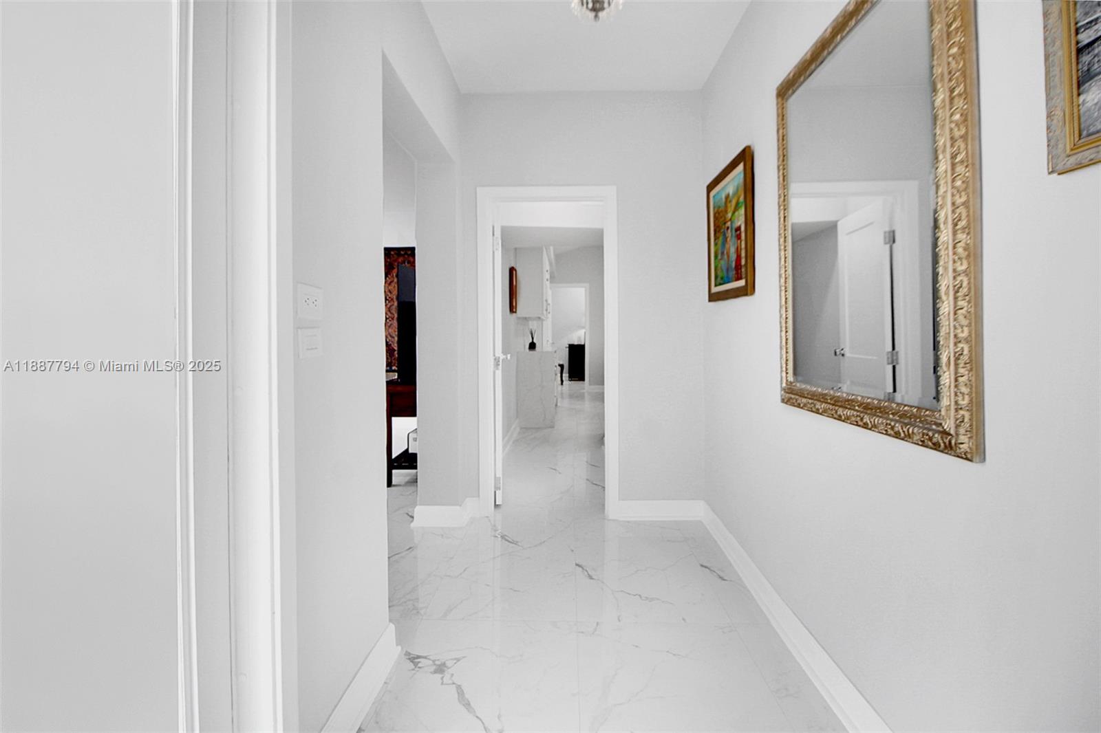 TAMIAMI PLACE PLAN NO 3 - Residential