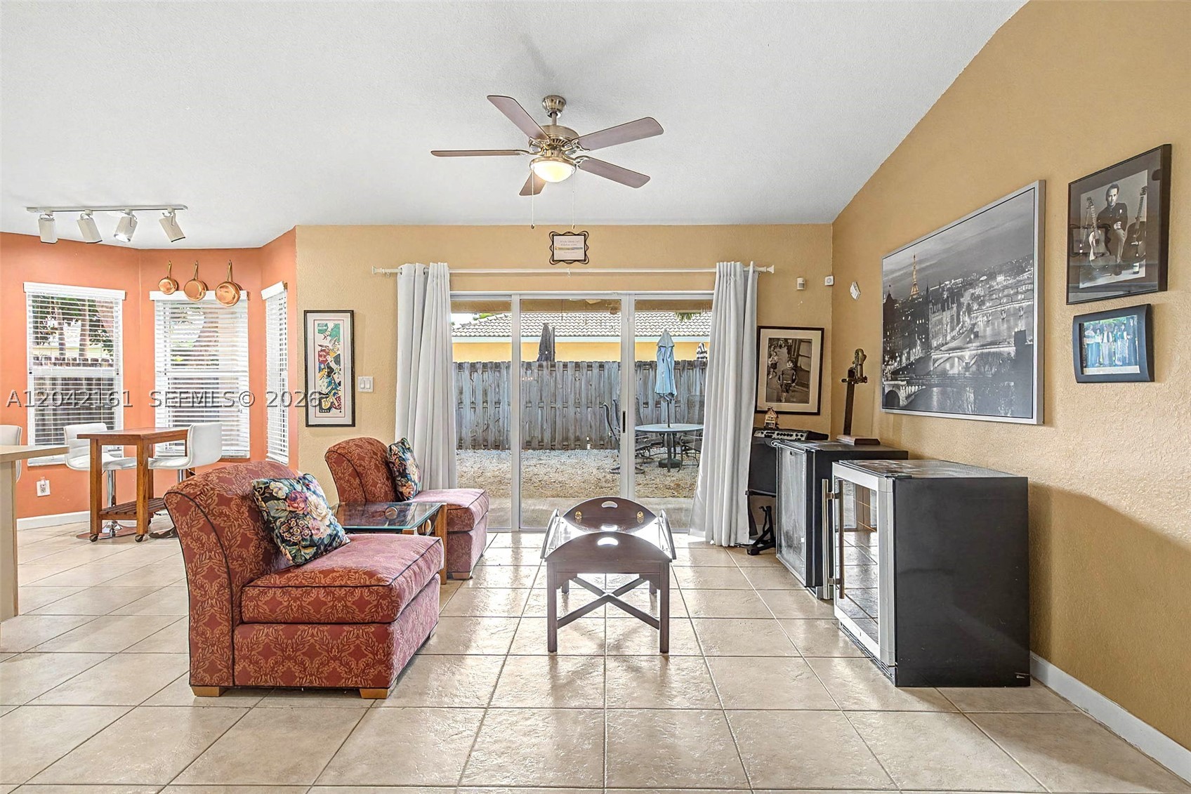 OAK CREEK NORTH REPLAT - Residential