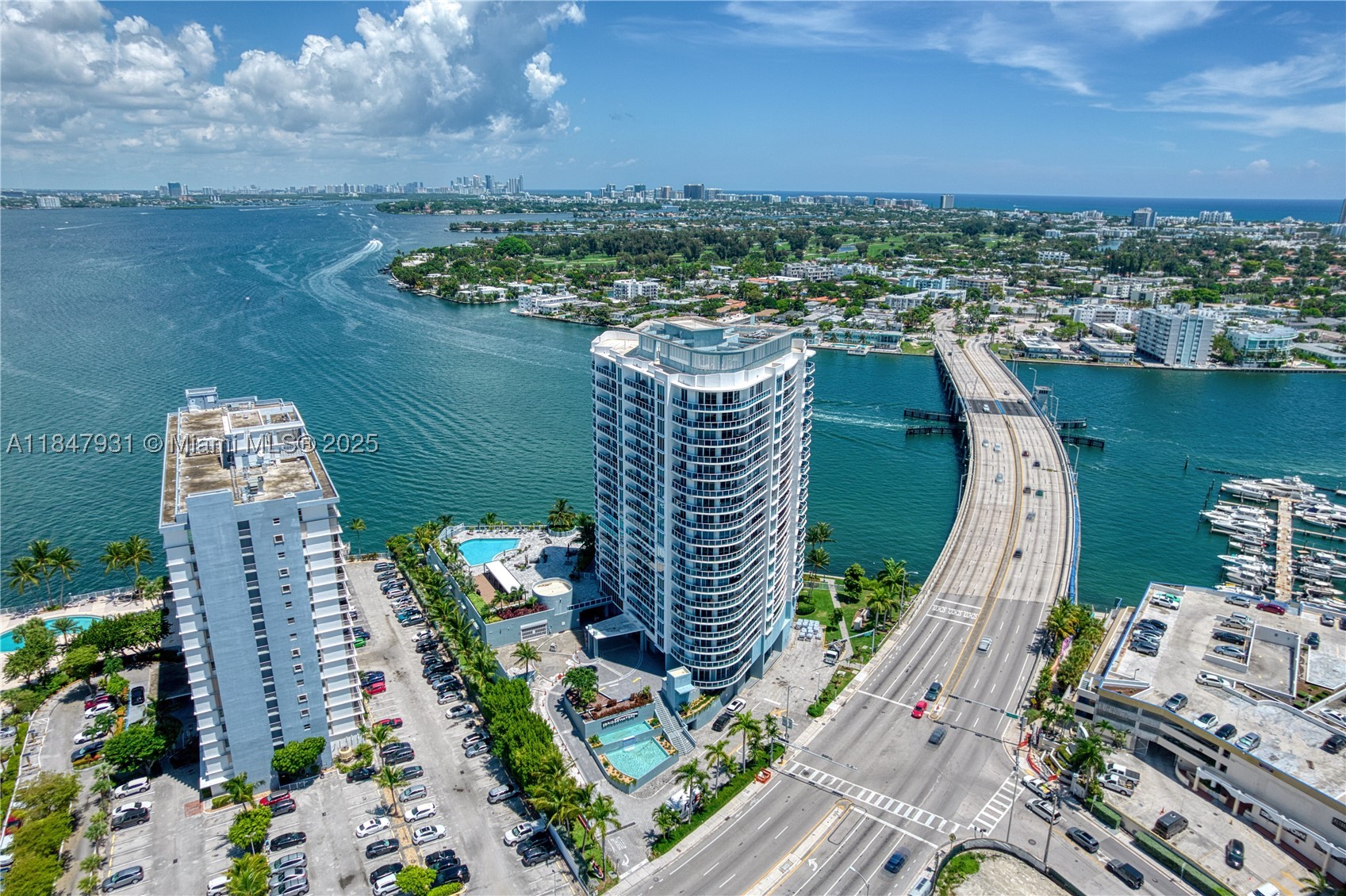 THE BRIDGEWATER CONDO - Residential