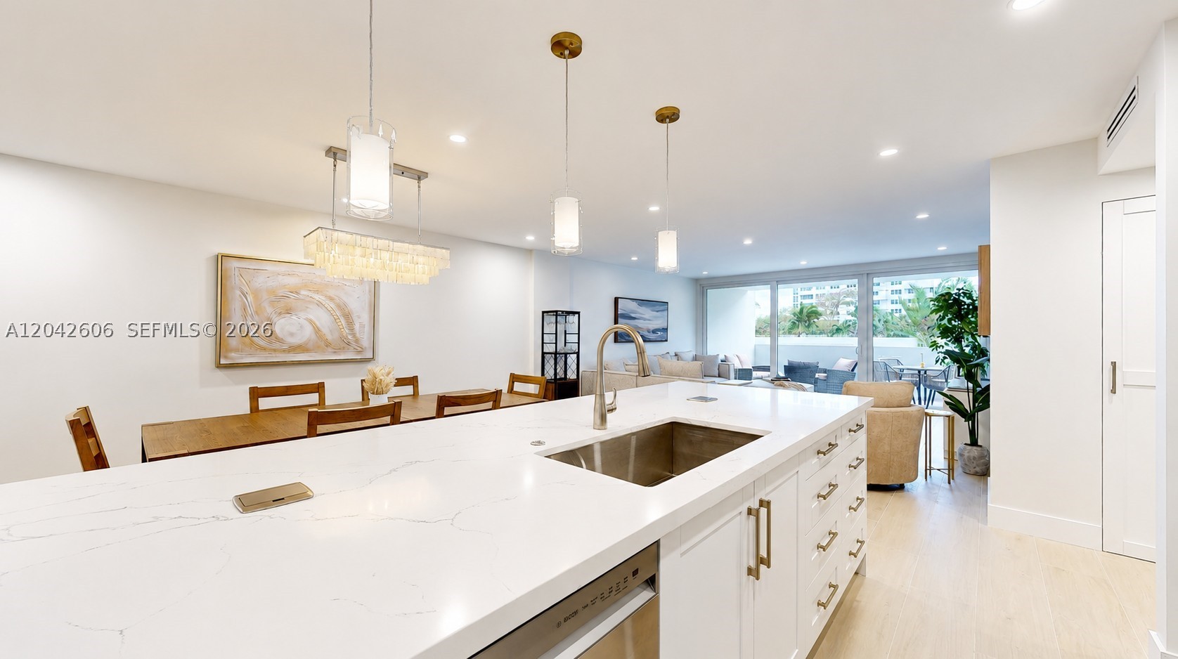 KEY BISCAYNE COMMODORE CL - Residential