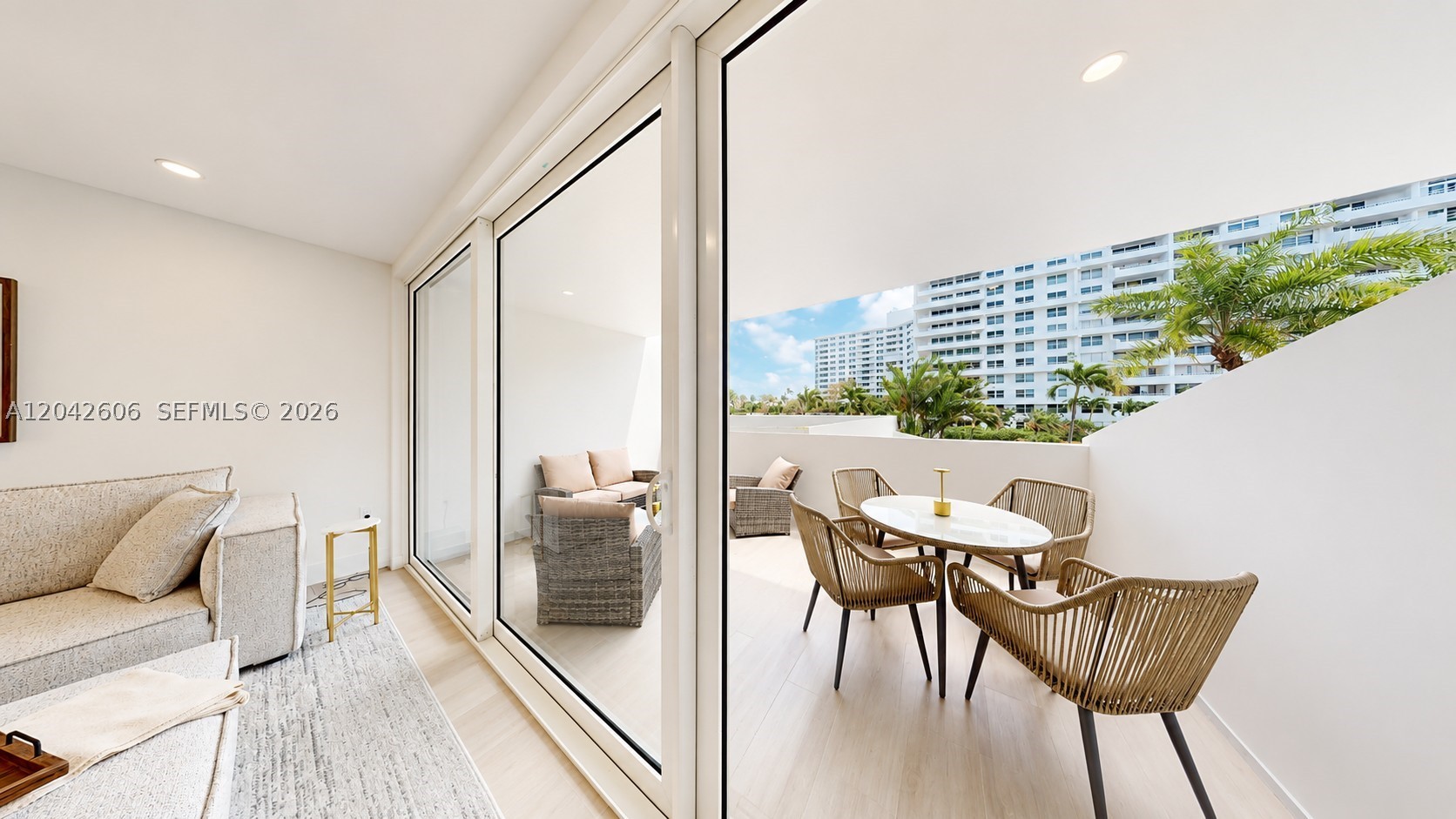 KEY BISCAYNE COMMODORE CL - Residential