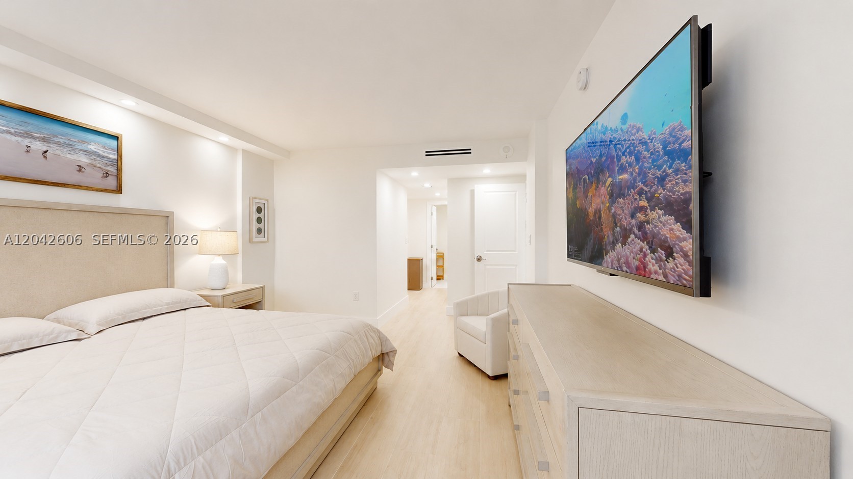 KEY BISCAYNE COMMODORE CL - Residential