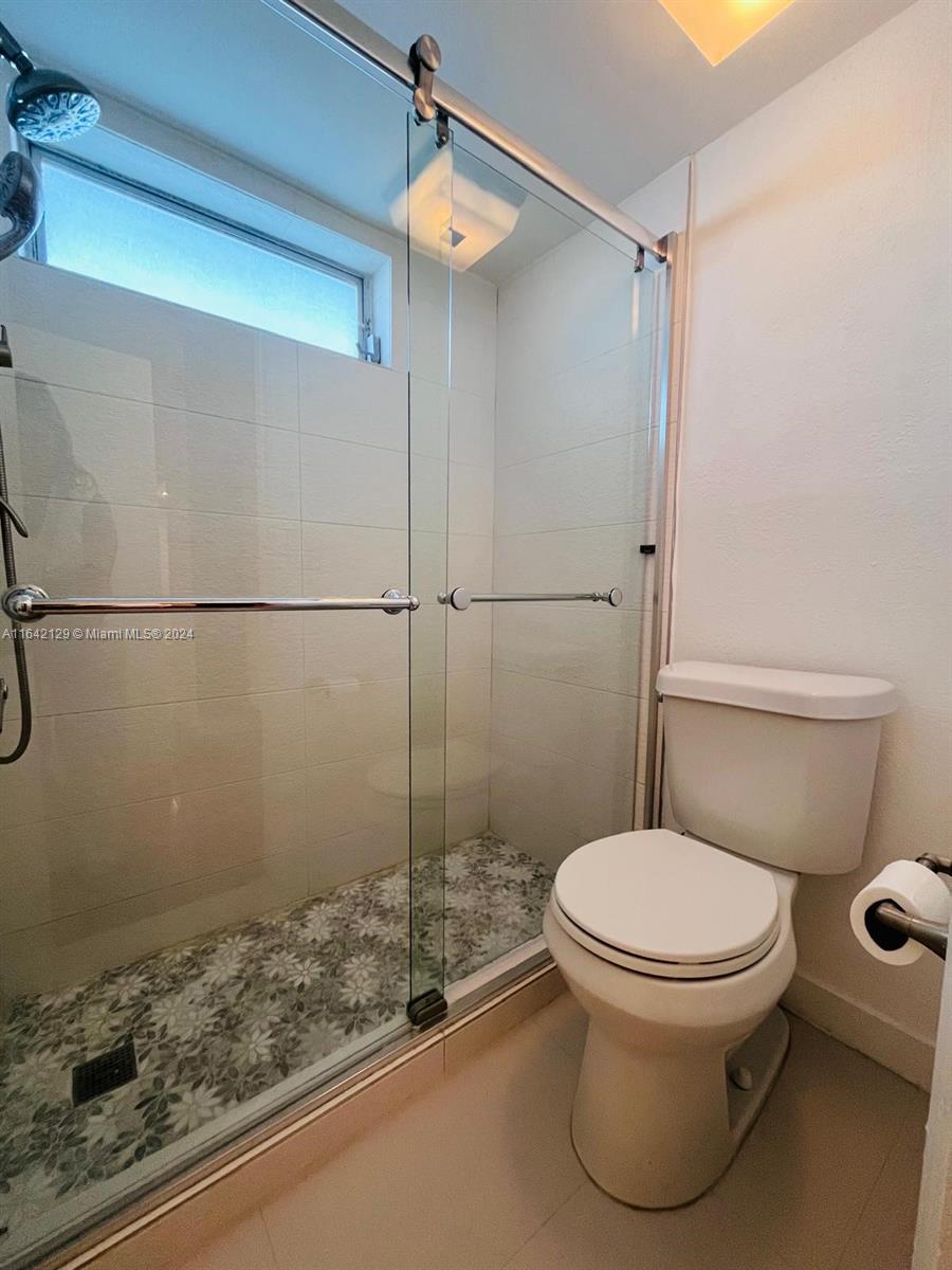 BYRON GARDENS CONDO - Residential Lease