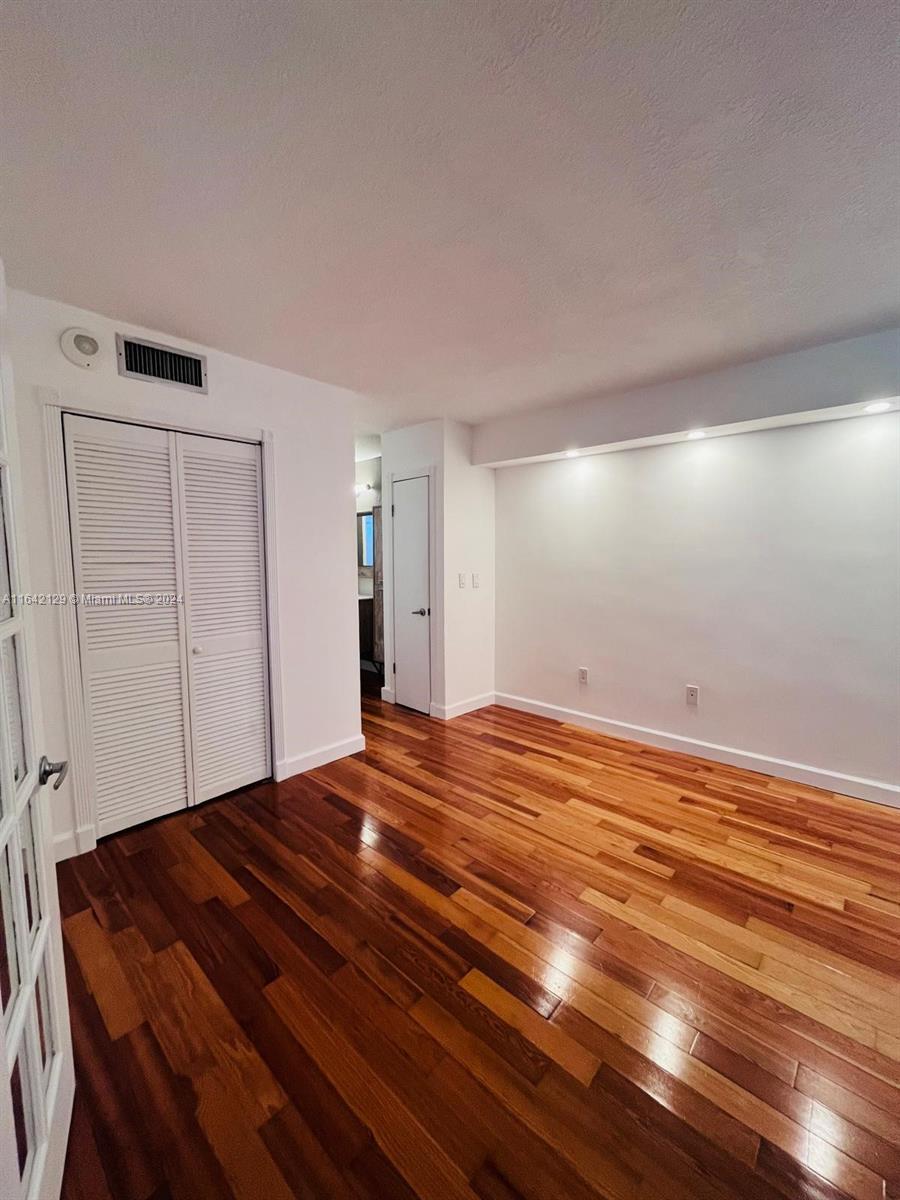 BYRON GARDENS CONDO - Residential Lease