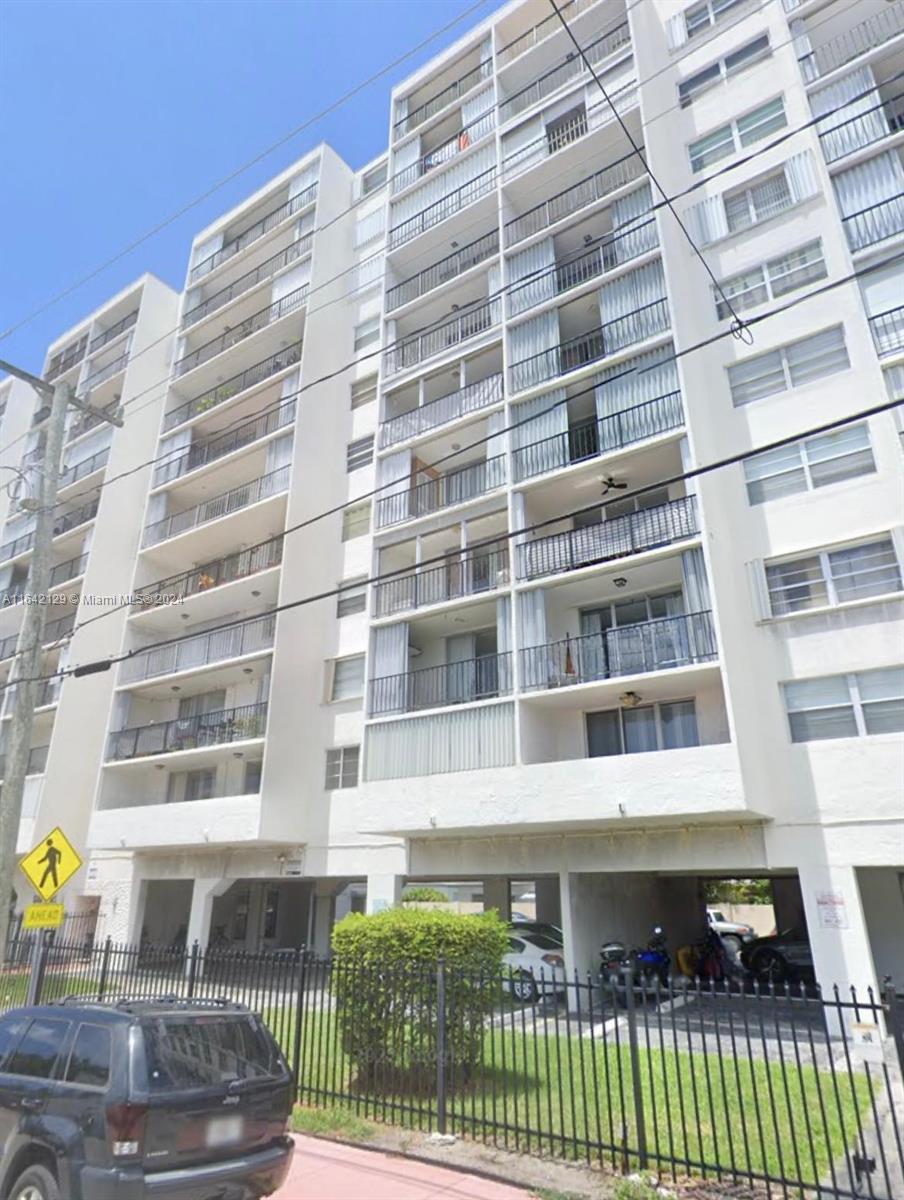 BYRON GARDENS CONDO - Residential Lease
