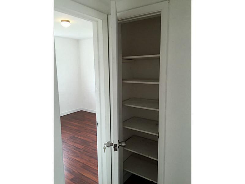 31 55 40 GREEN HILLS SEC - Residential