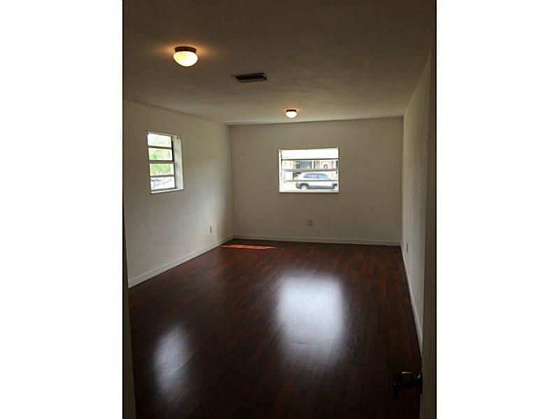 31 55 40 GREEN HILLS SEC - Residential