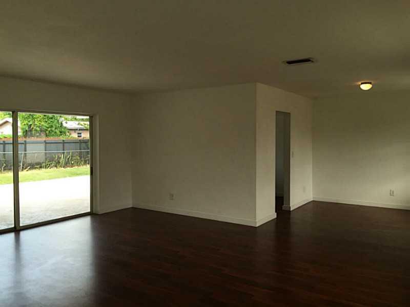 31 55 40 GREEN HILLS SEC - Residential
