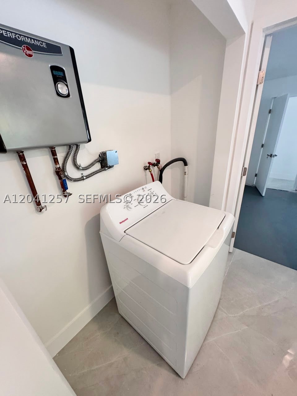 IVES ESTATES SEC 1 - Residential