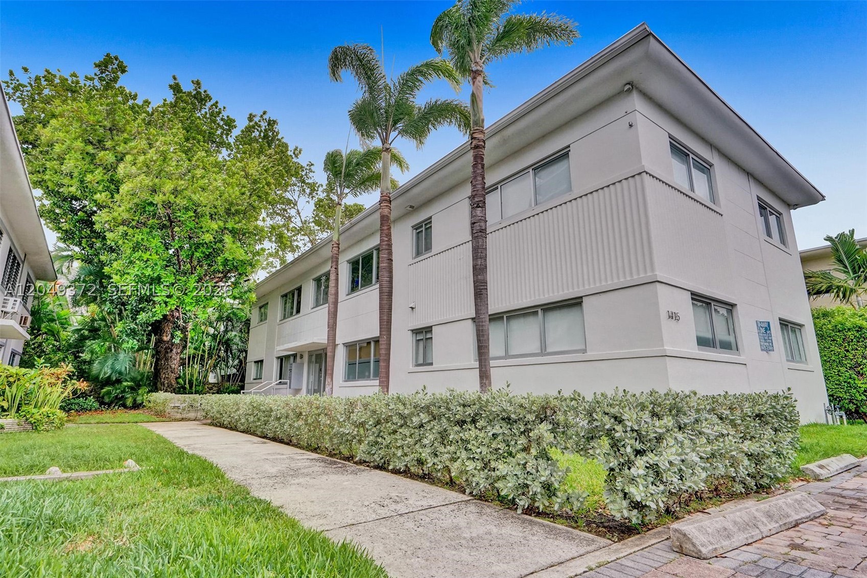 ALTON BEACH BAY FRONT - Residential Lease