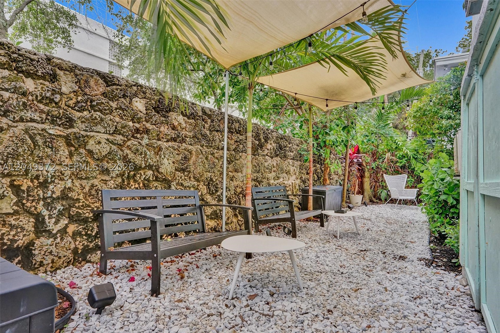 ALTON BEACH BAY FRONT - Residential Lease