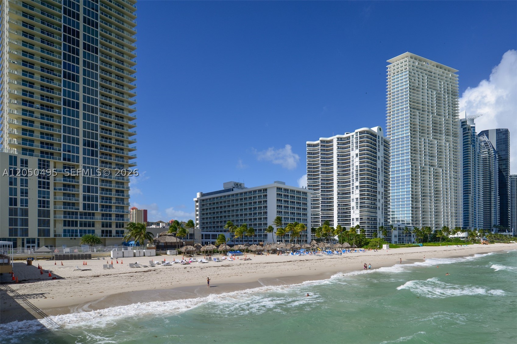 LA PERLA CONDO - Residential Lease