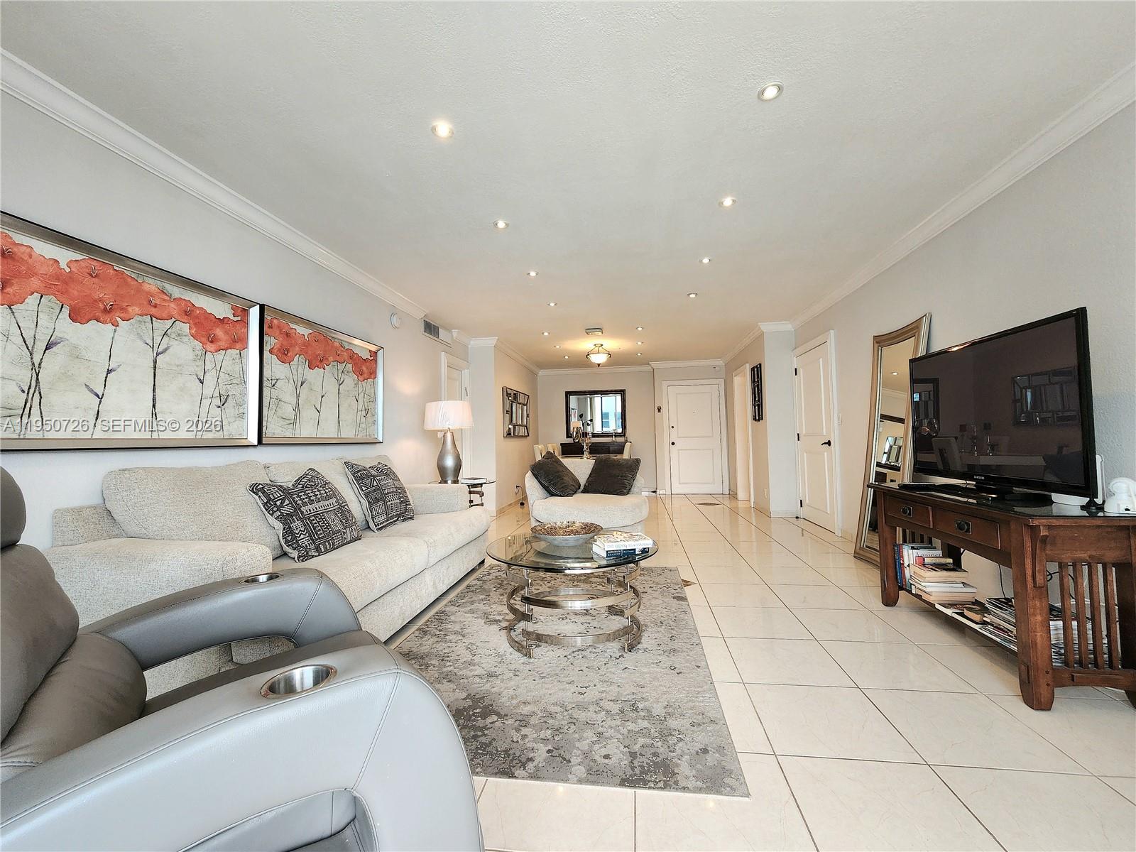 PARKER PLAZA CONDO ESTATE - Residential