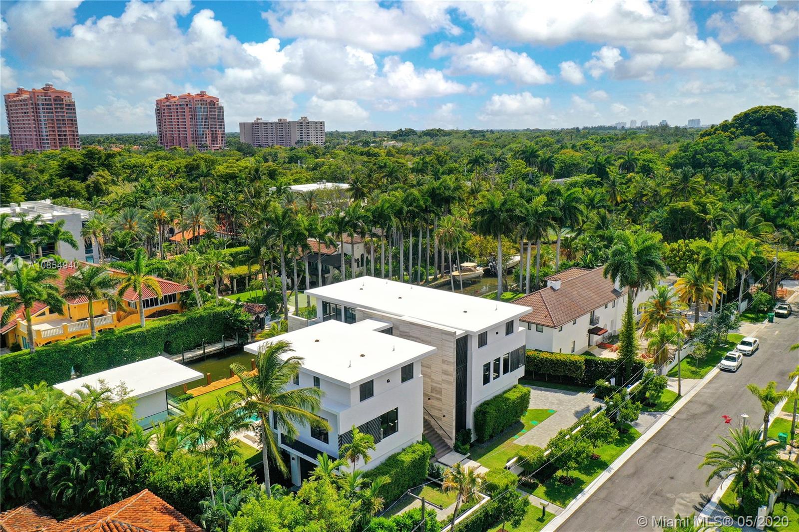 ENTRADA - Residential