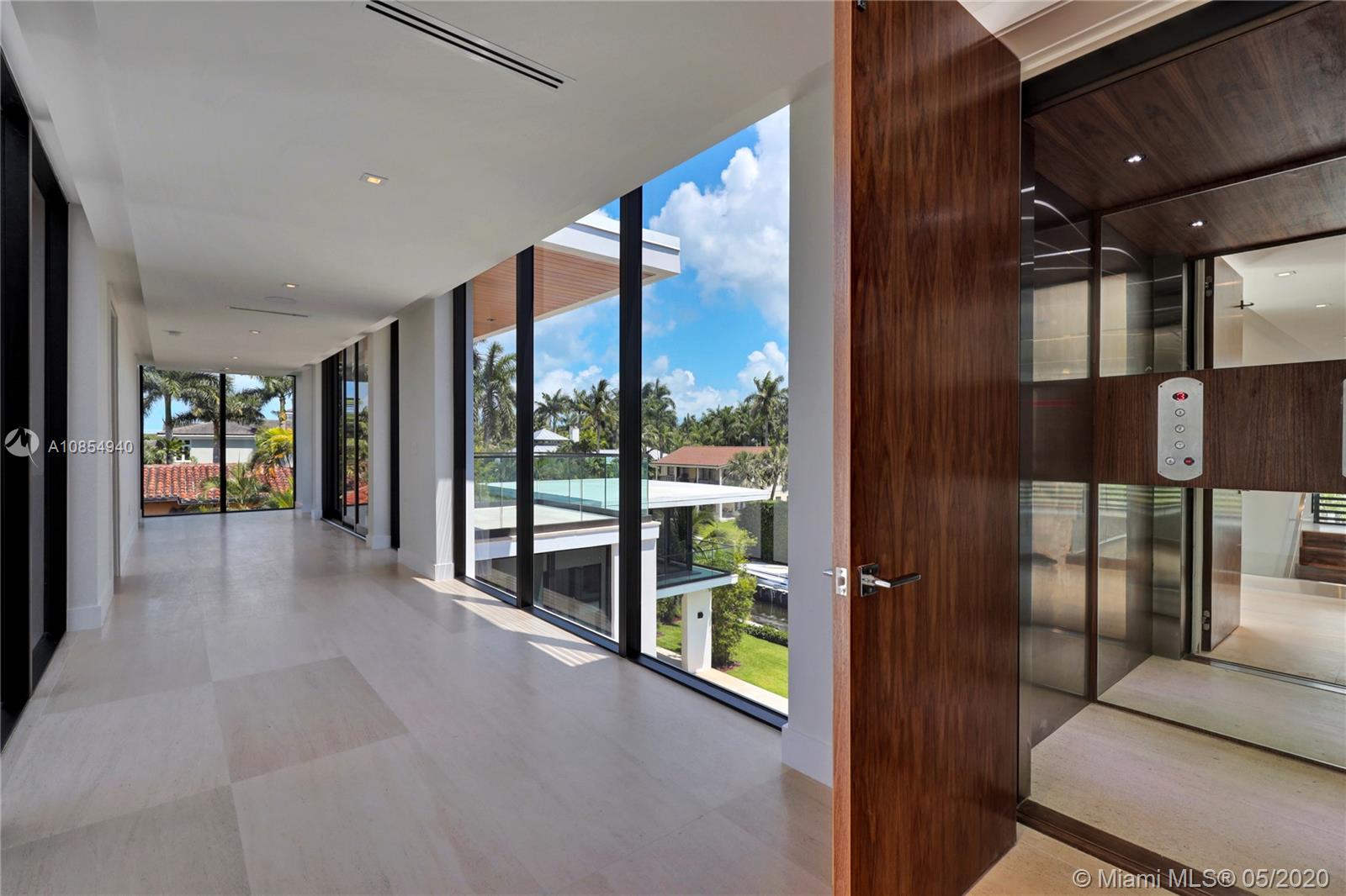 ENTRADA - Residential
