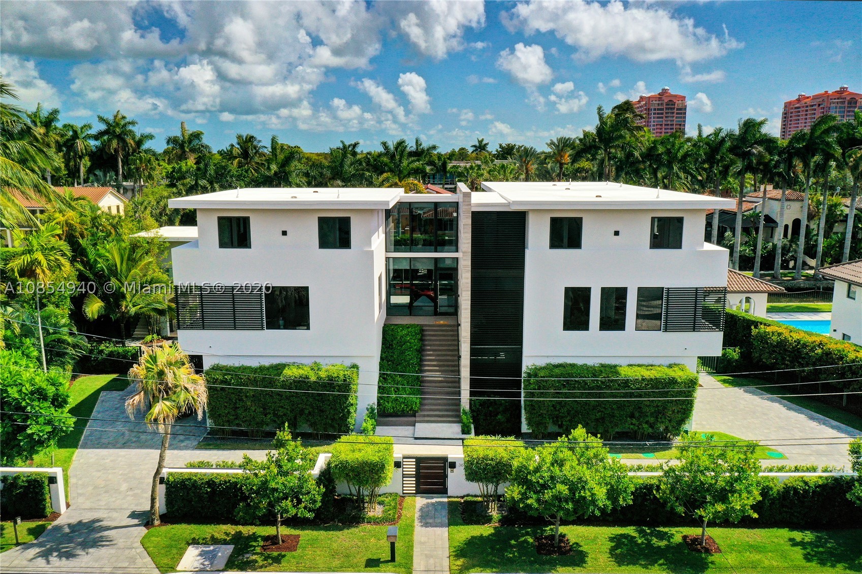 ENTRADA - Residential