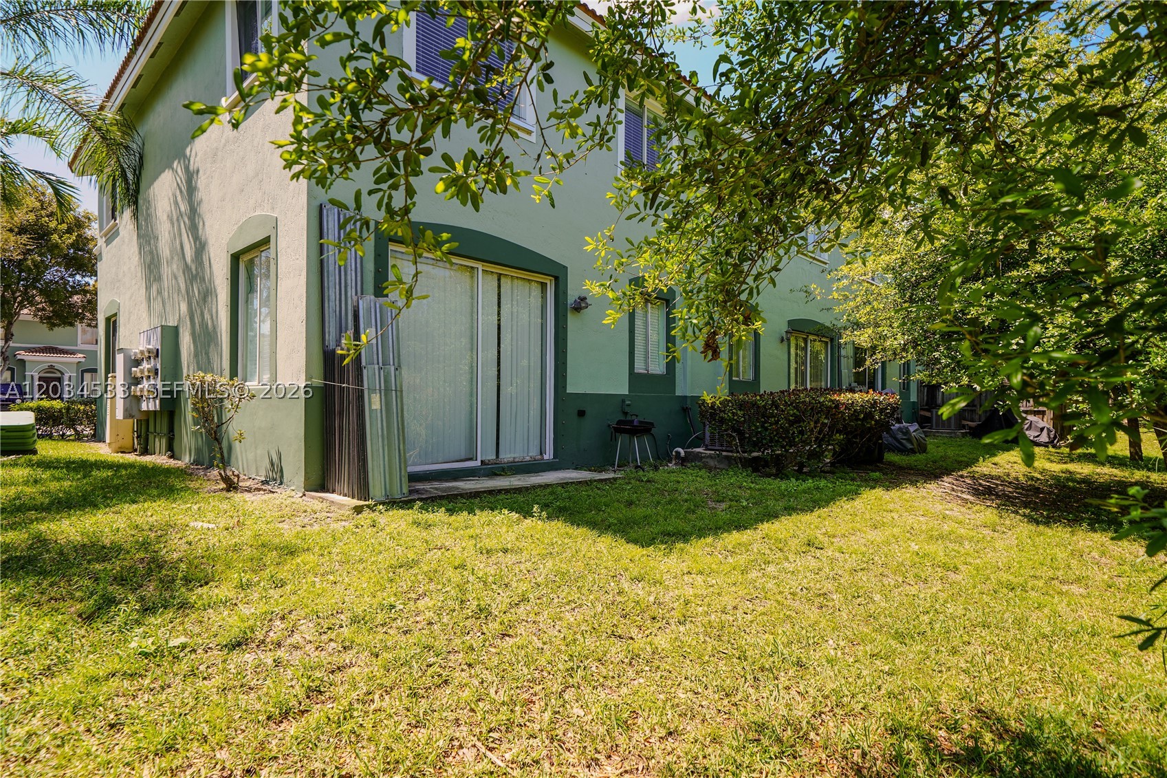 SHOMA TOWNHOMES AT KEYSCO - Residential