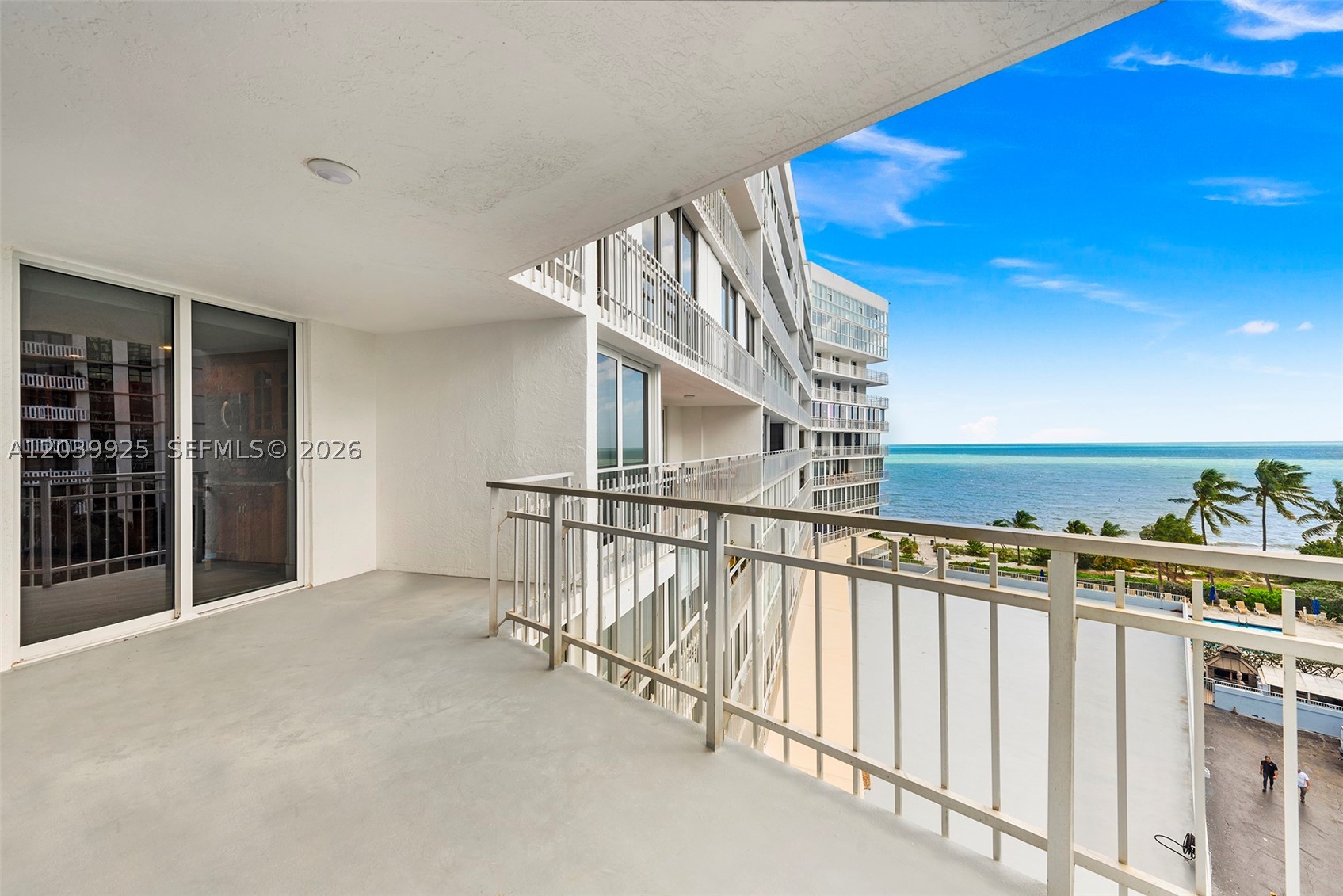 MAR-AZUL CONDO - Residential