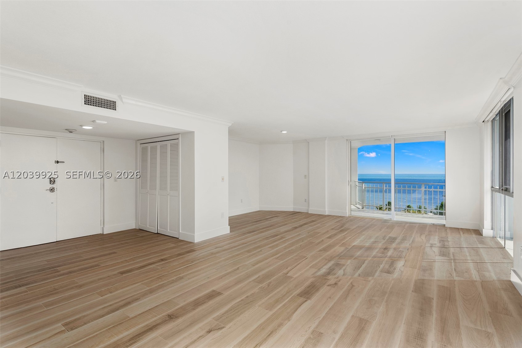 MAR-AZUL CONDO - Residential