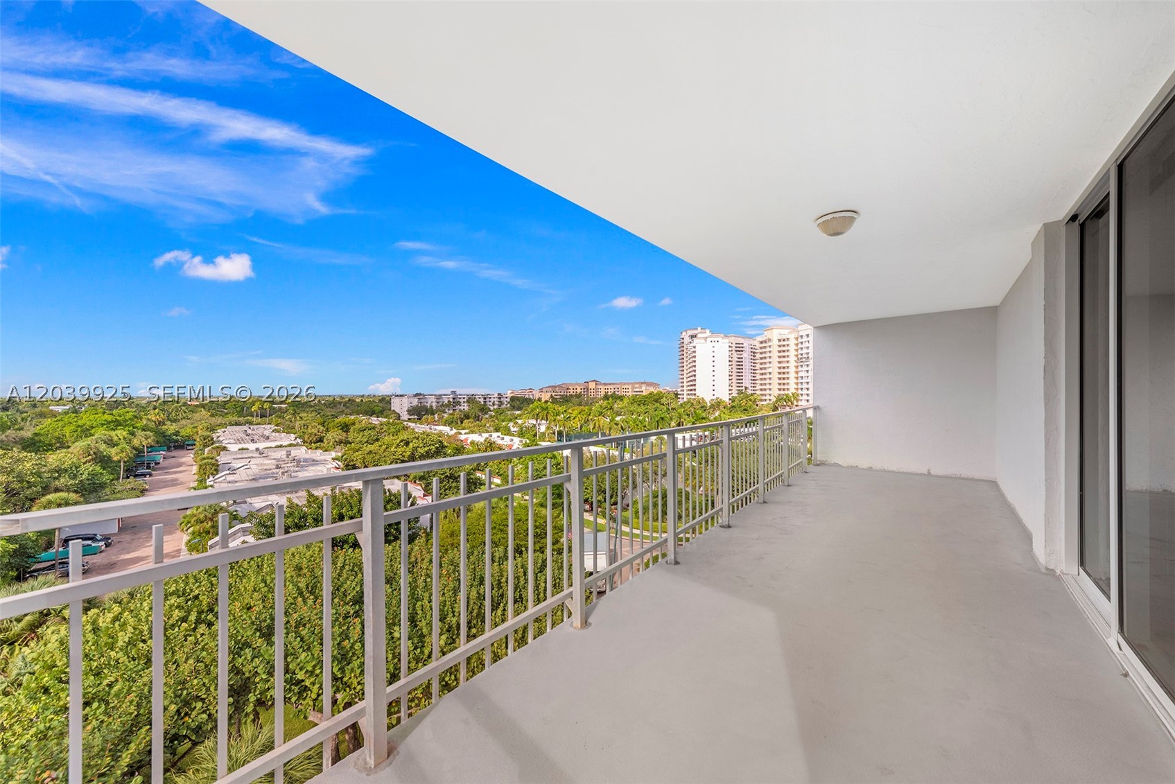 MAR-AZUL CONDO - Residential
