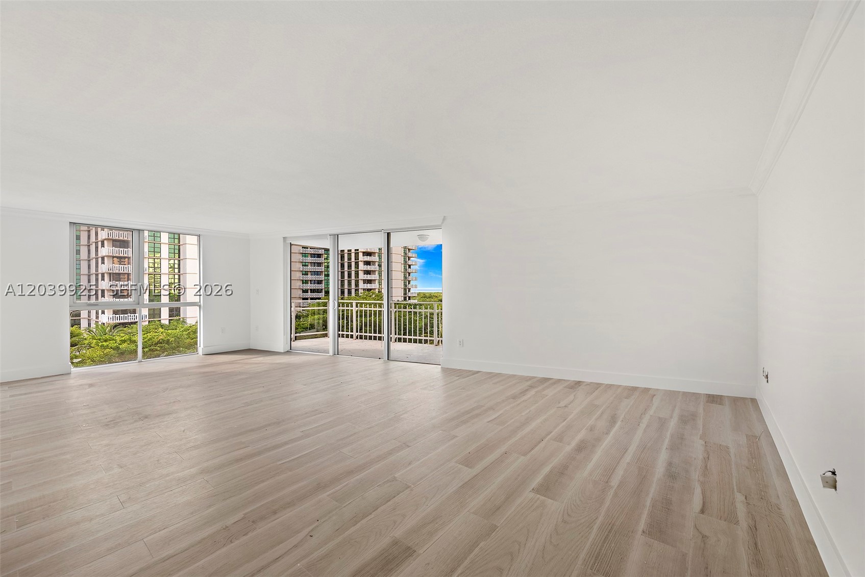 MAR-AZUL CONDO - Residential