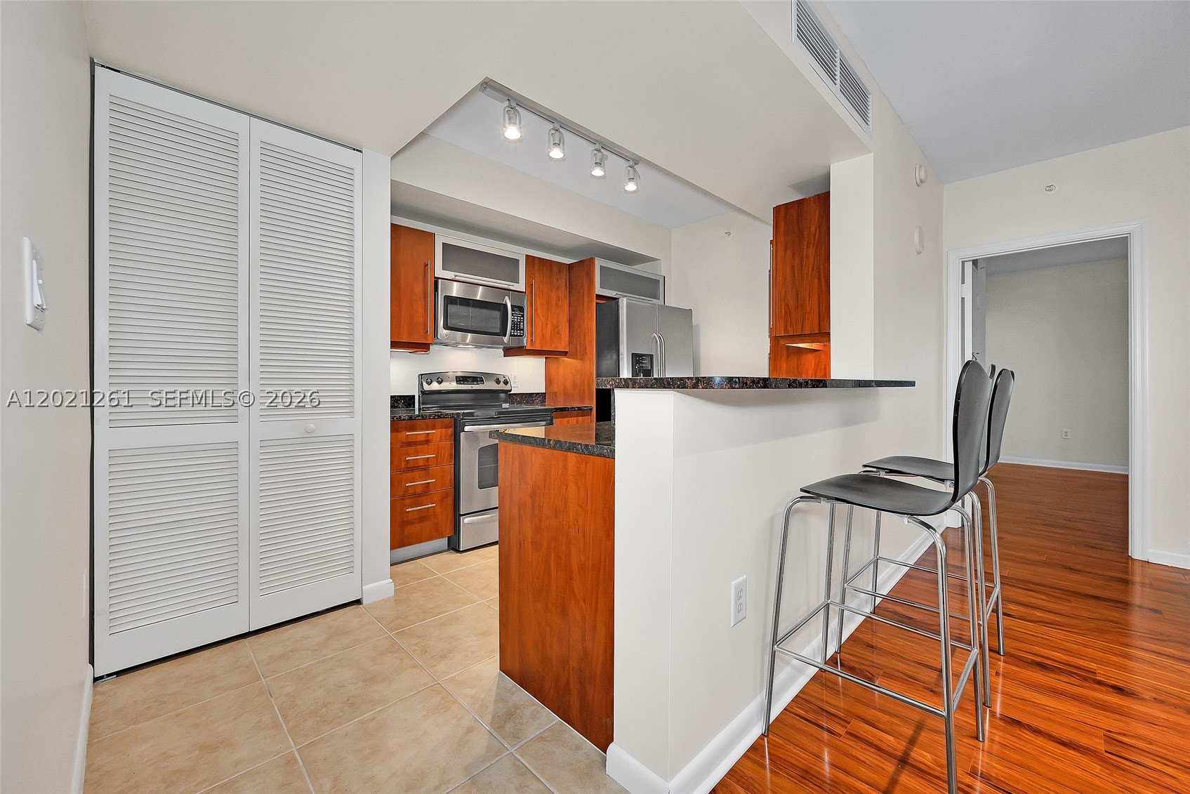 TOSCANO CONDO - Residential Lease