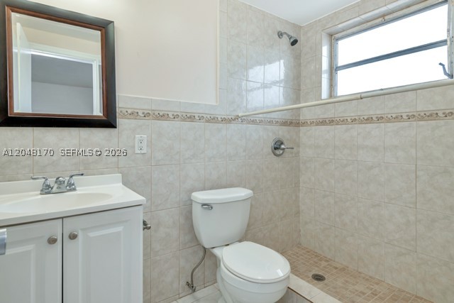 THE KENSINGTON CONDO - Residential Lease