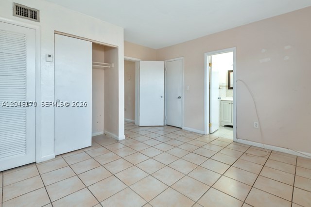 THE KENSINGTON CONDO - Residential Lease