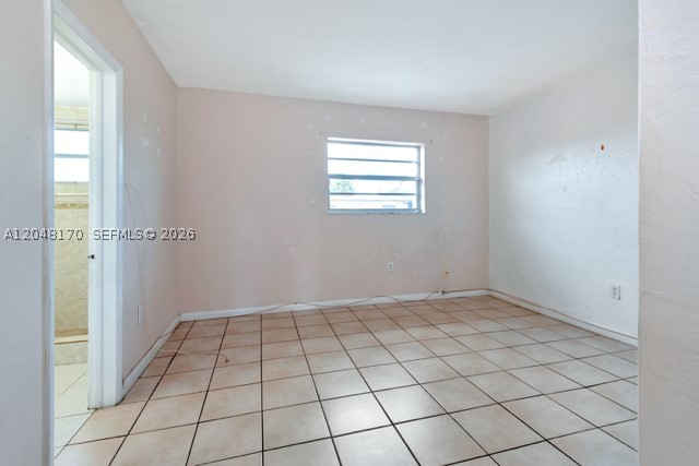 THE KENSINGTON CONDO - Residential Lease