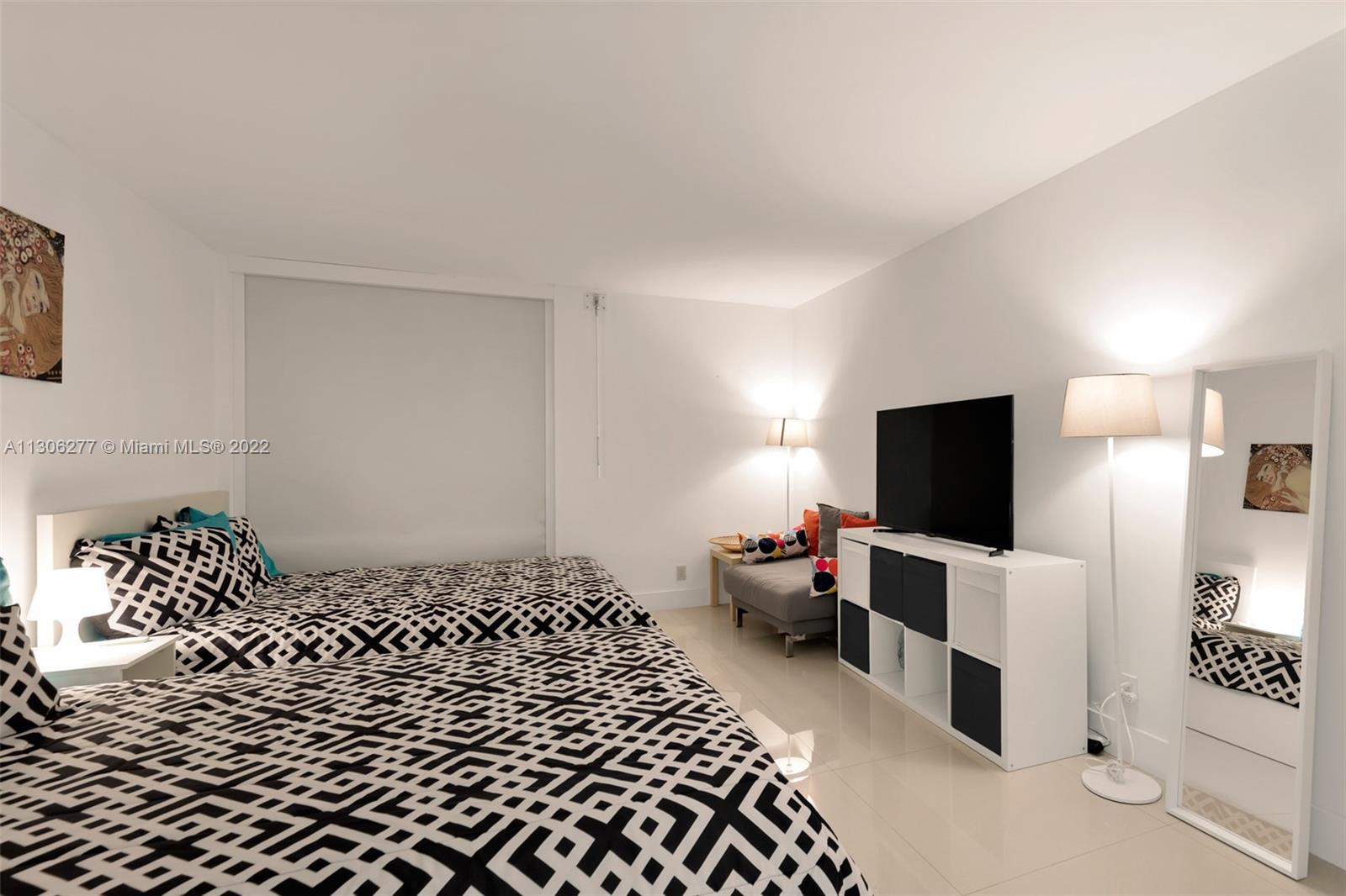 ALLINGTON TOWERS NORTH CO - Residential Lease