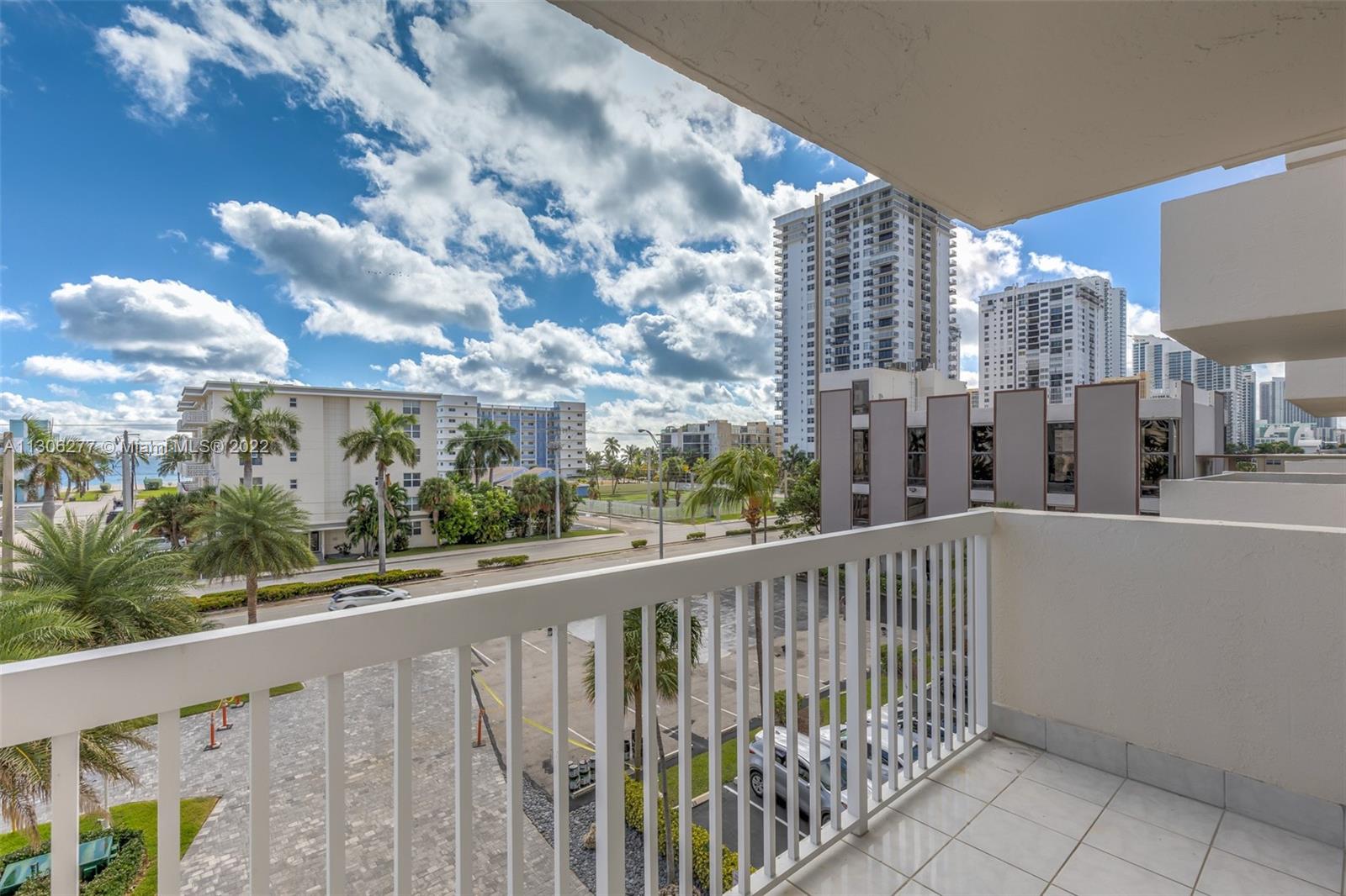 ALLINGTON TOWERS NORTH CO - Residential Lease