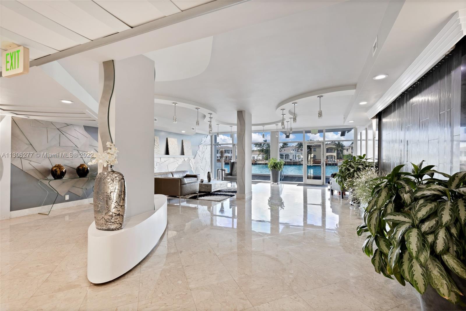 ALLINGTON TOWERS NORTH CO - Residential Lease