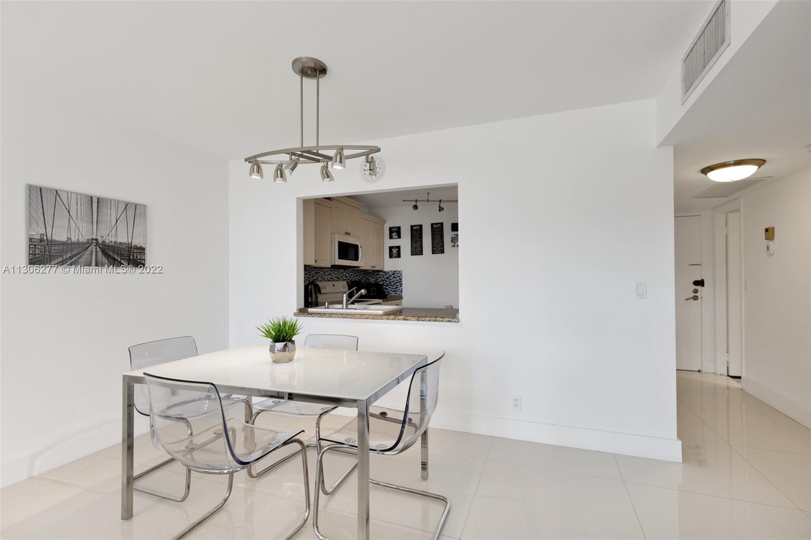 ALLINGTON TOWERS NORTH CO - Residential Lease