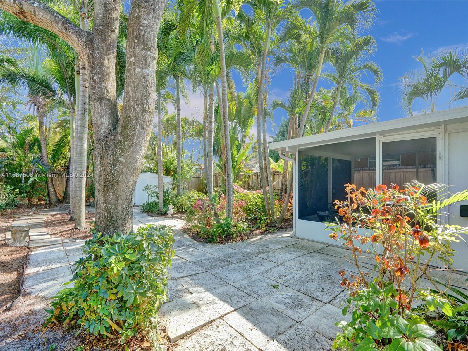 OAKLAND PARK SECOND ADD - Residential Lease