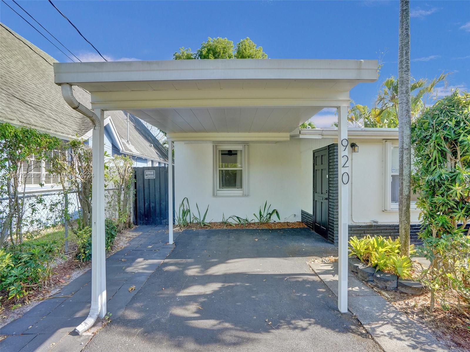 OAKLAND PARK SECOND ADD - Residential Lease