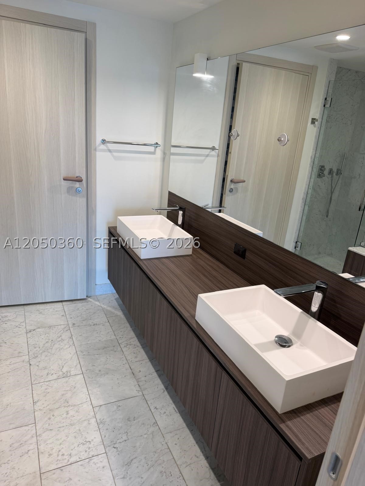 BRICKELL FLATIRON CONDO - Residential Lease