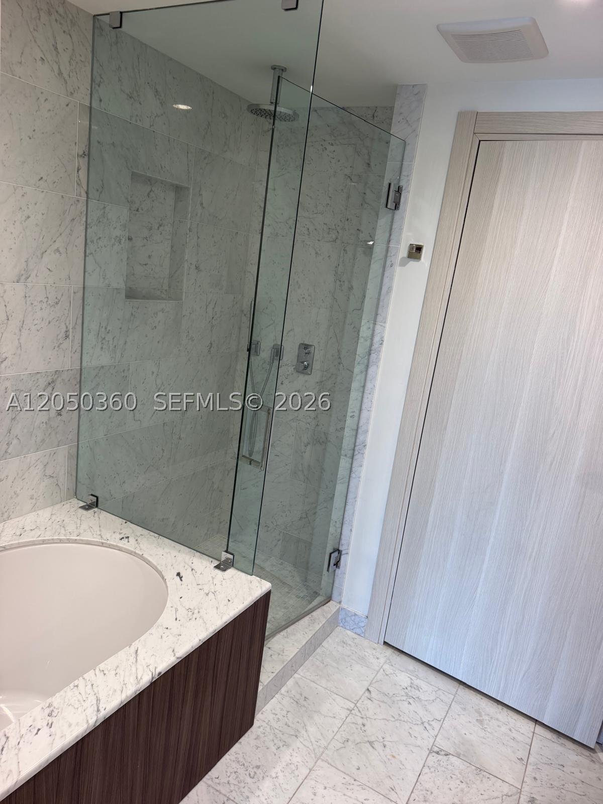 BRICKELL FLATIRON CONDO - Residential Lease