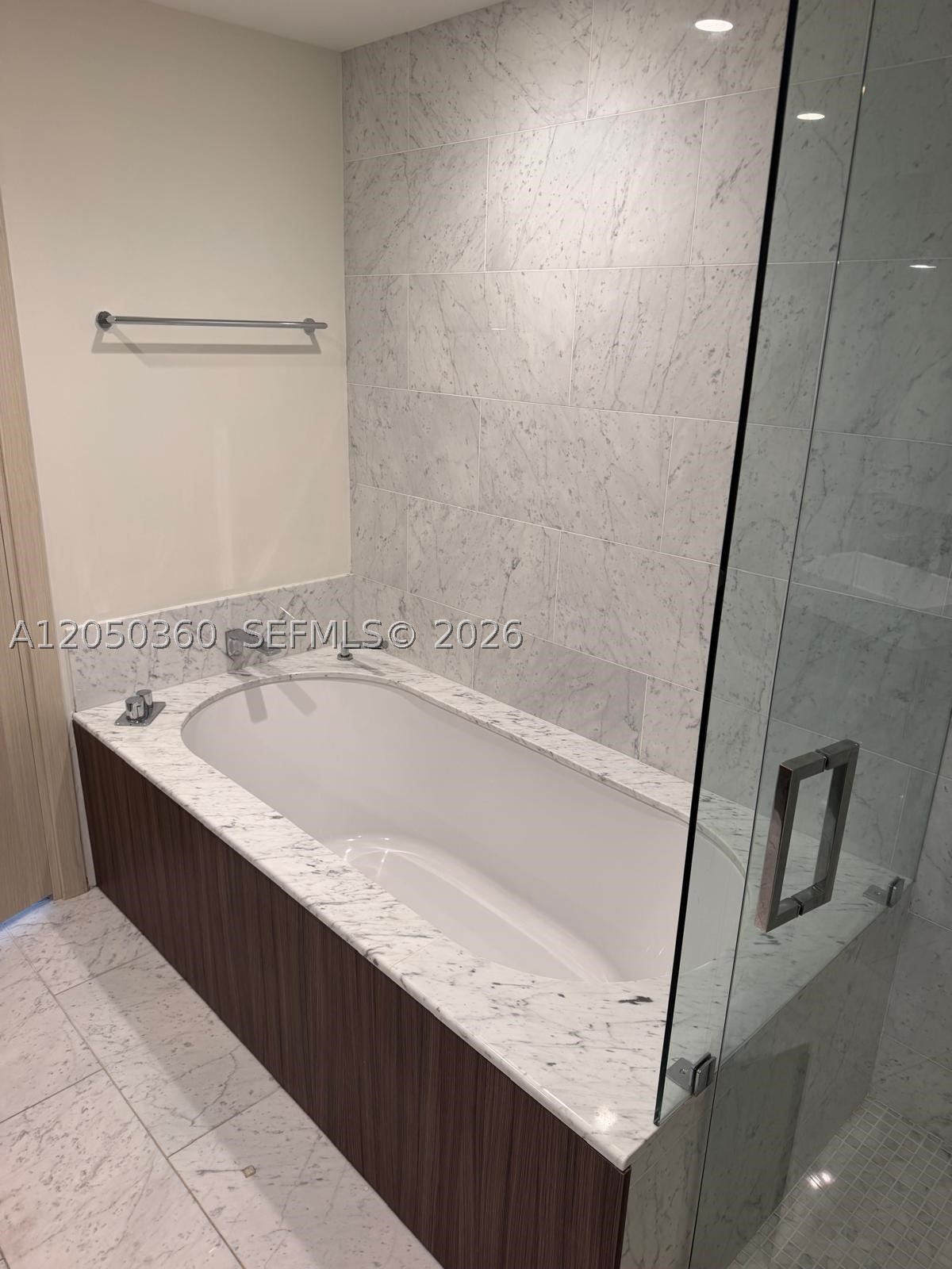 BRICKELL FLATIRON CONDO - Residential Lease