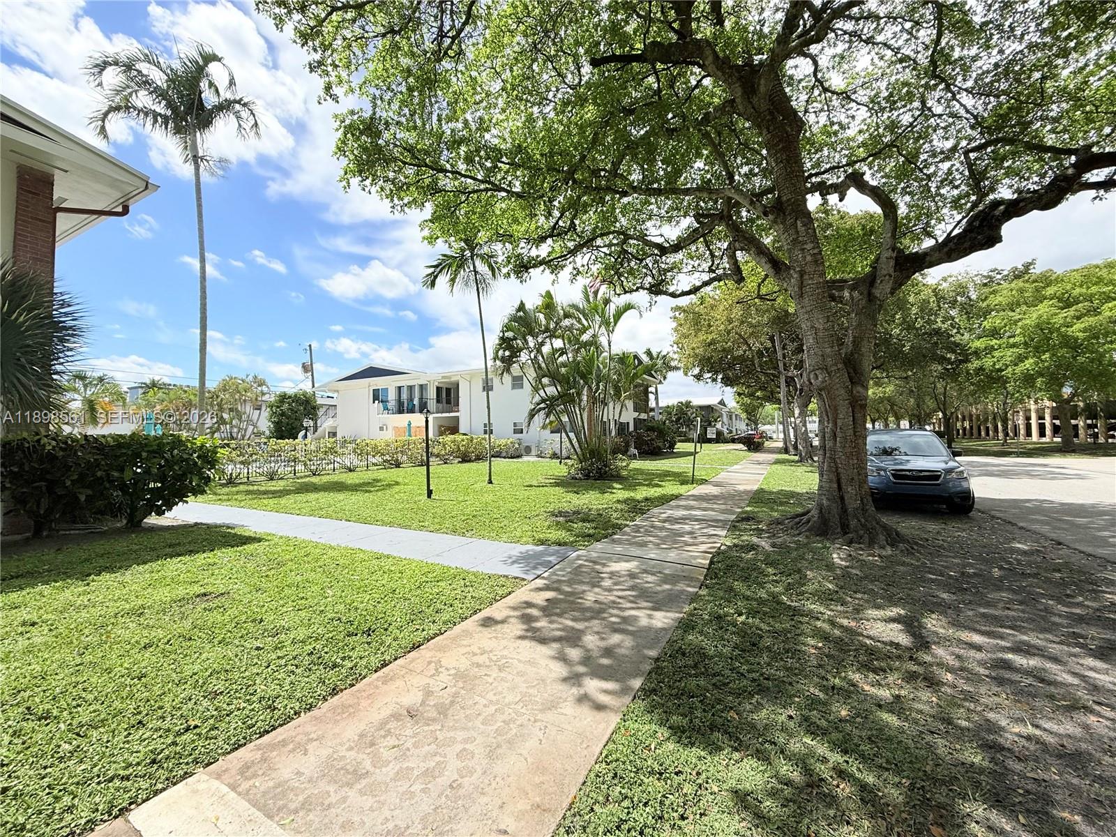 SUBURBANITE SQUARE I CO-O - Residential