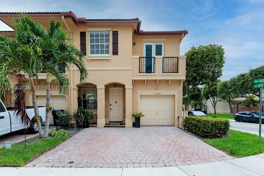 COURTS AT TUSCANY WEST - Residential