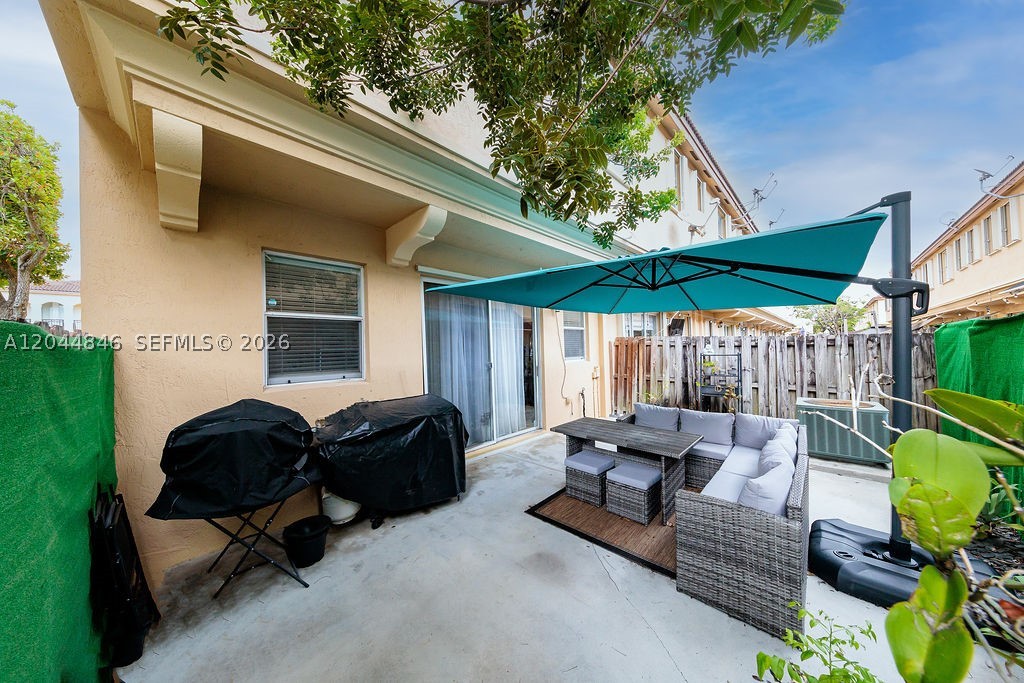 COURTS AT TUSCANY WEST - Residential