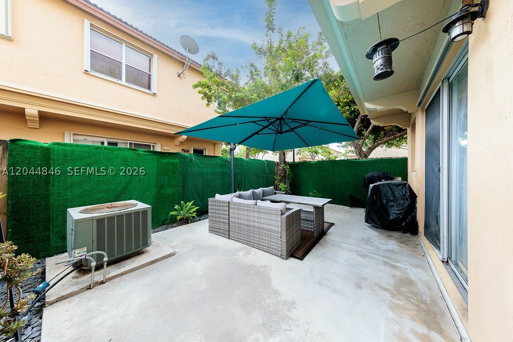 COURTS AT TUSCANY WEST - Residential