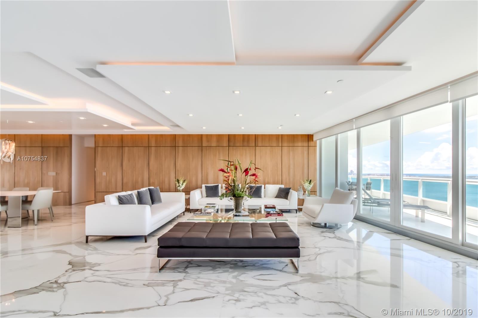 SANTA MARIA CONDO - Residential