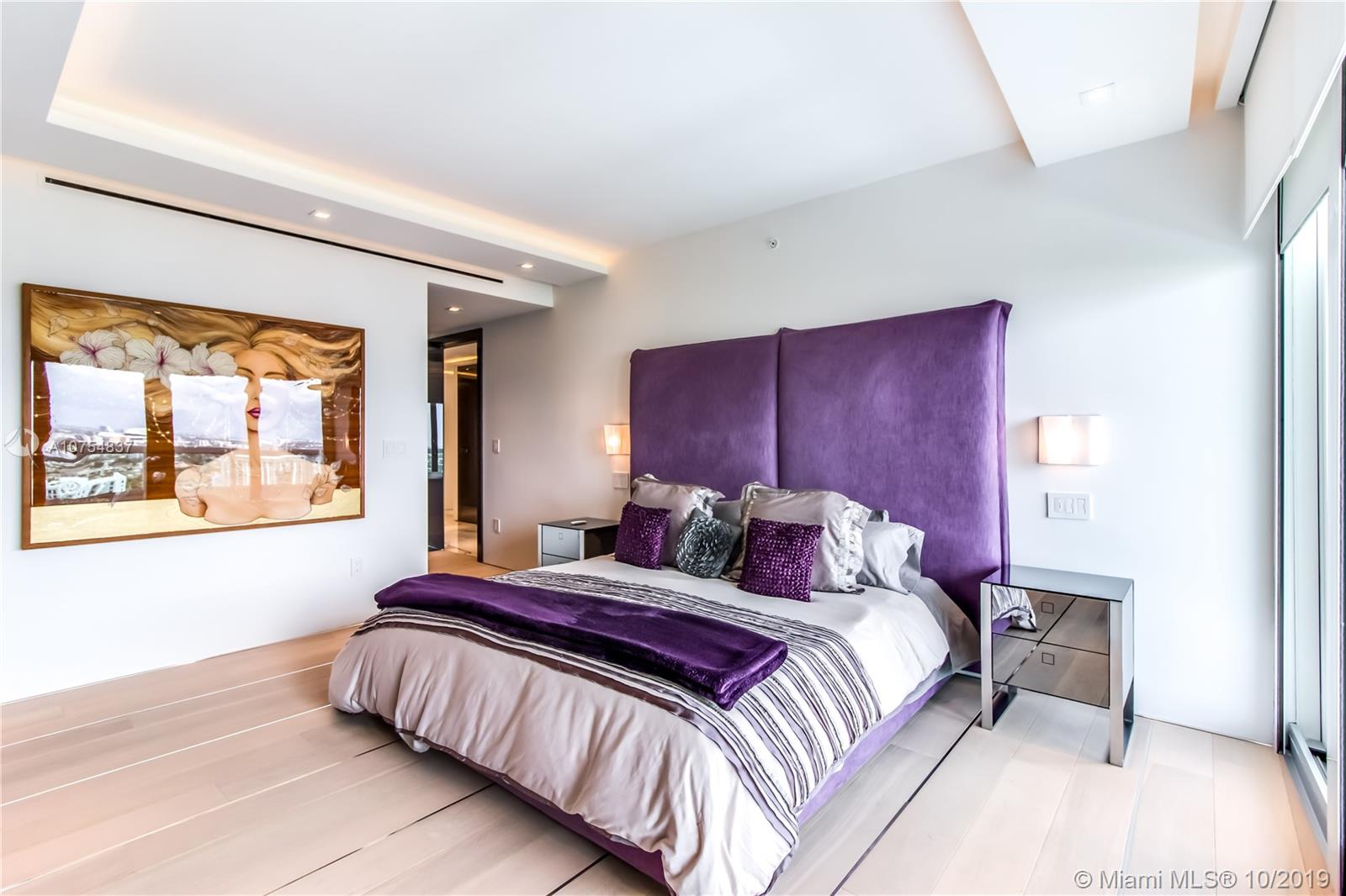 SANTA MARIA CONDO - Residential