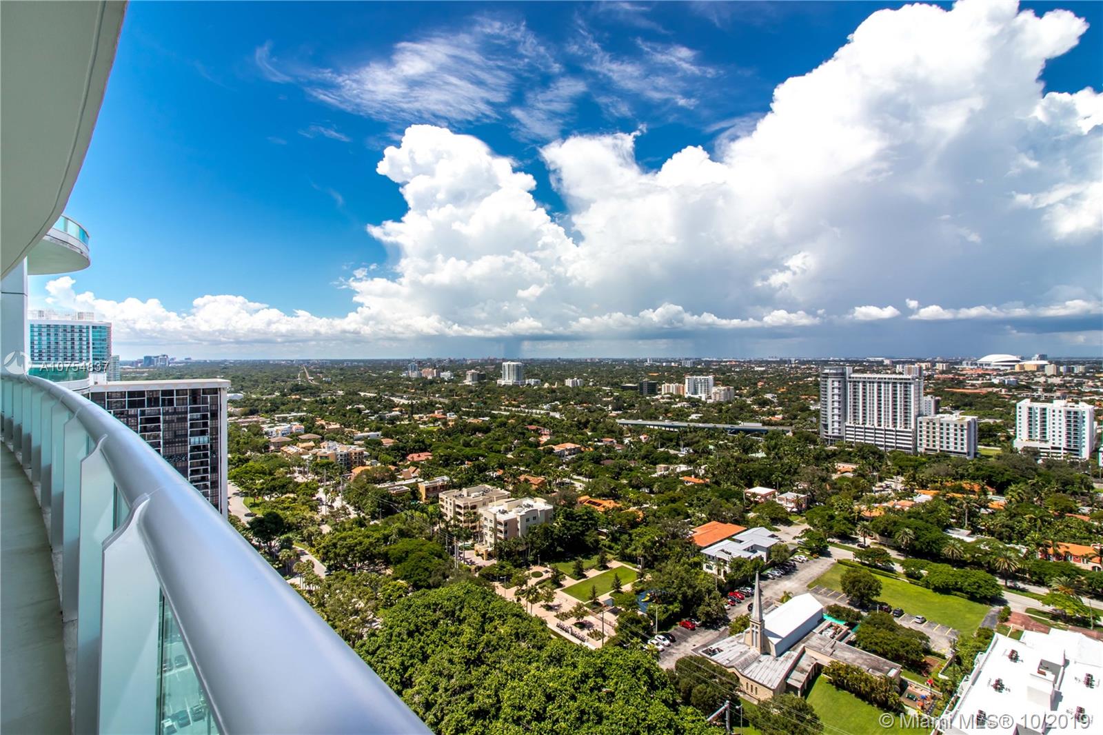 SANTA MARIA CONDO - Residential